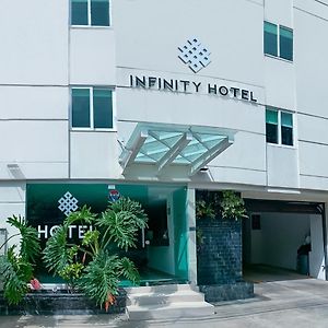 Infinity Hotel